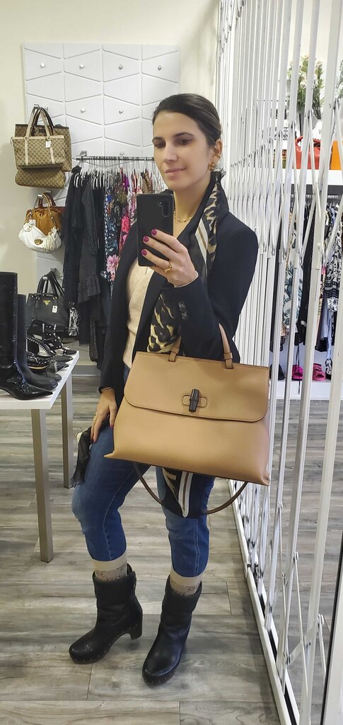 Gucci Bamboo Daily Top Handle Leather Bag