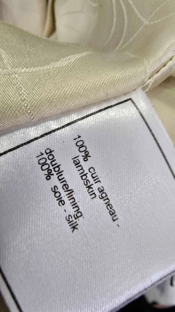 Chanel 02P Leather blazer