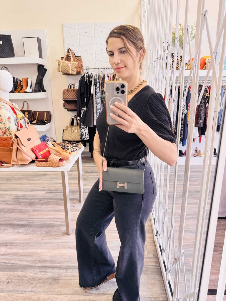 Hermes To Go Wallet w/ Strap
