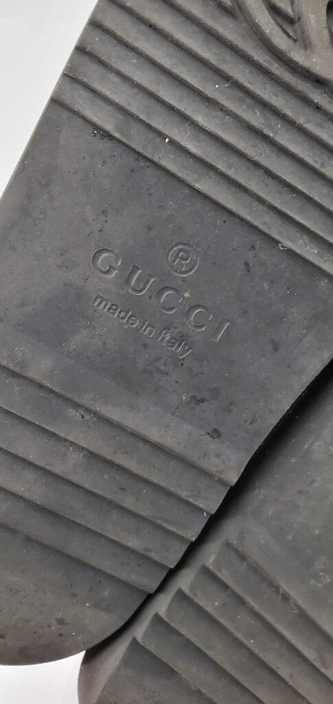 Gucci Double G rubber sandals