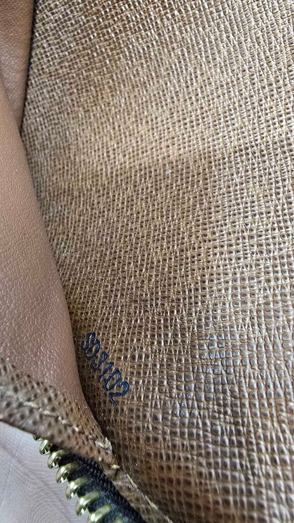 Louis Vuitton Monogram Canvas Zippy Organizer Wallet