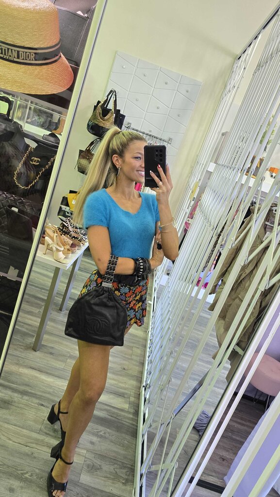 Chanel 2006-2008 Rock and Chain Lambskin Hobo Bag