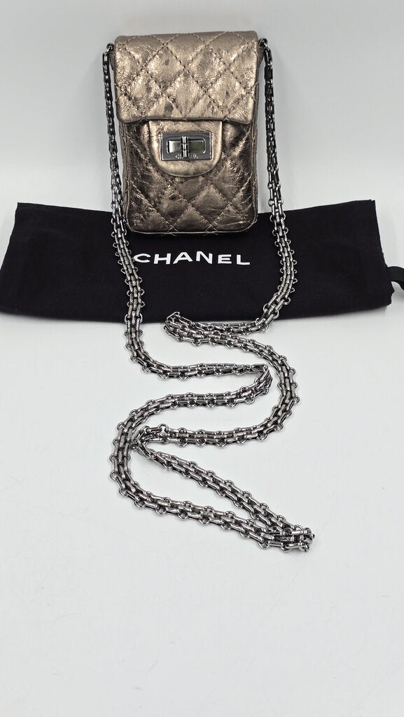 CHANEL REISSUE PHONE HOLDER BAG-METTALIC