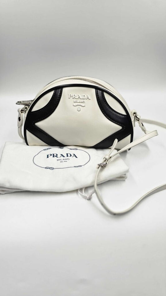 PRADA BOWLING BAG WHI/BLK