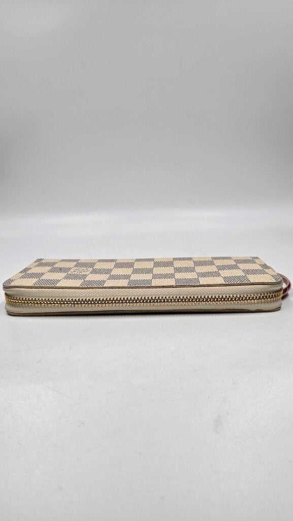 LOUIS VUITTON CLEMENCE WALLET