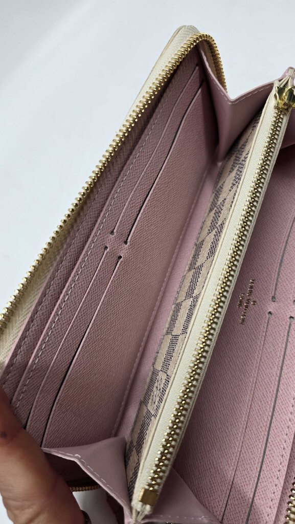 LOUIS VUITTON CLEMENCE WALLET