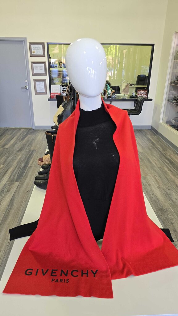 GIVENCHY SCARF