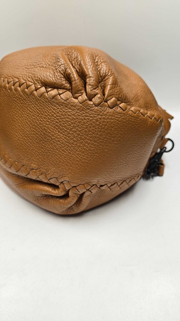 BOTTEGA VENETA INTRECCIATO DRAWSTRING CROSSBODY