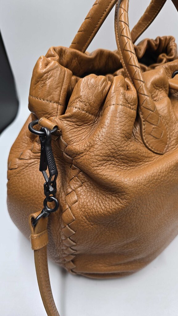 BOTTEGA VENETA INTRECCIATO DRAWSTRING CROSSBODY
