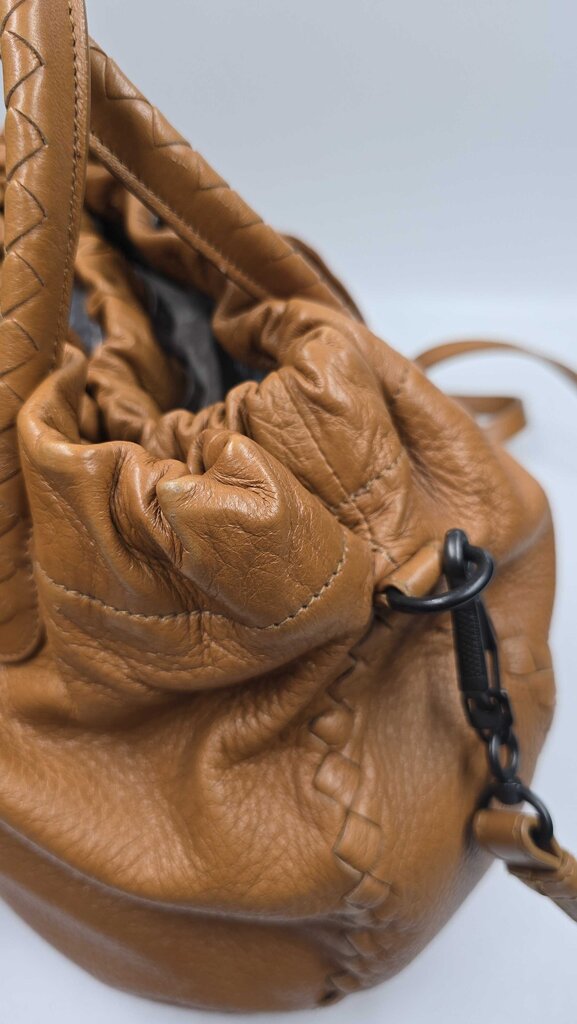 BOTTEGA VENETA INTRECCIATO DRAWSTRING CROSSBODY