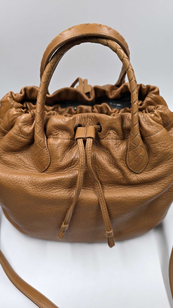 BOTTEGA VENETA INTRECCIATO DRAWSTRING CROSSBODY