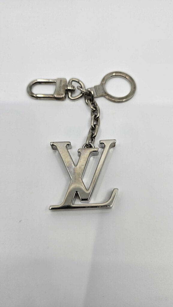 LV INITIALES KEY HOLDER
