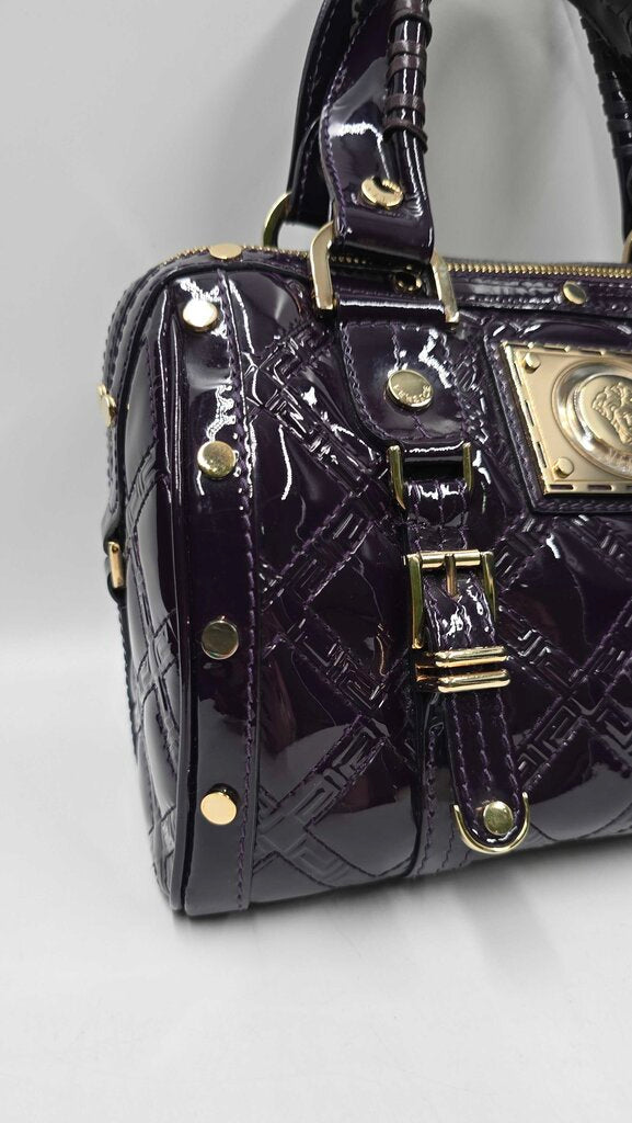 QUILTED PATENT LEATHER TOP HANDLE