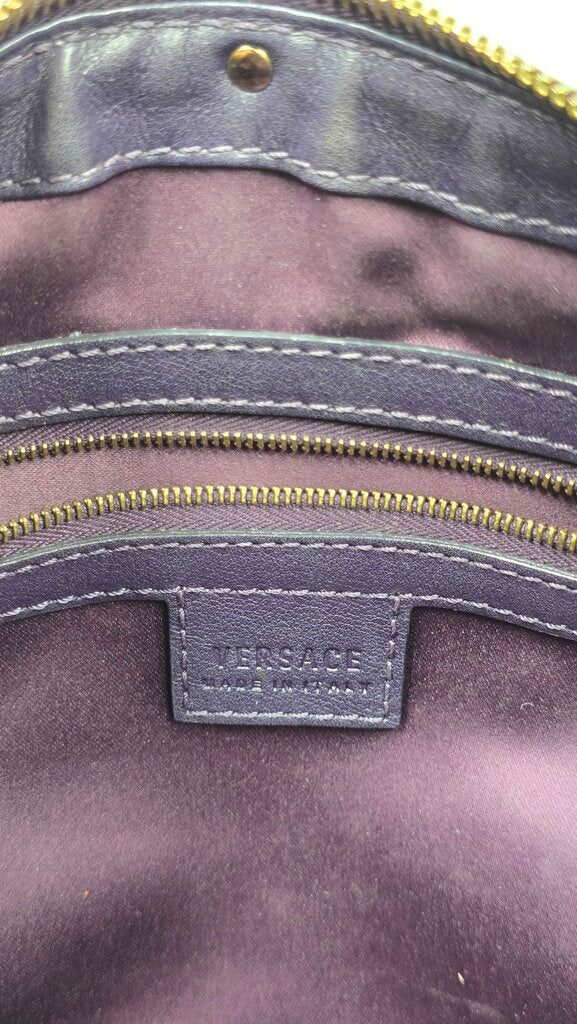 QUILTED PATENT LEATHER TOP HANDLE