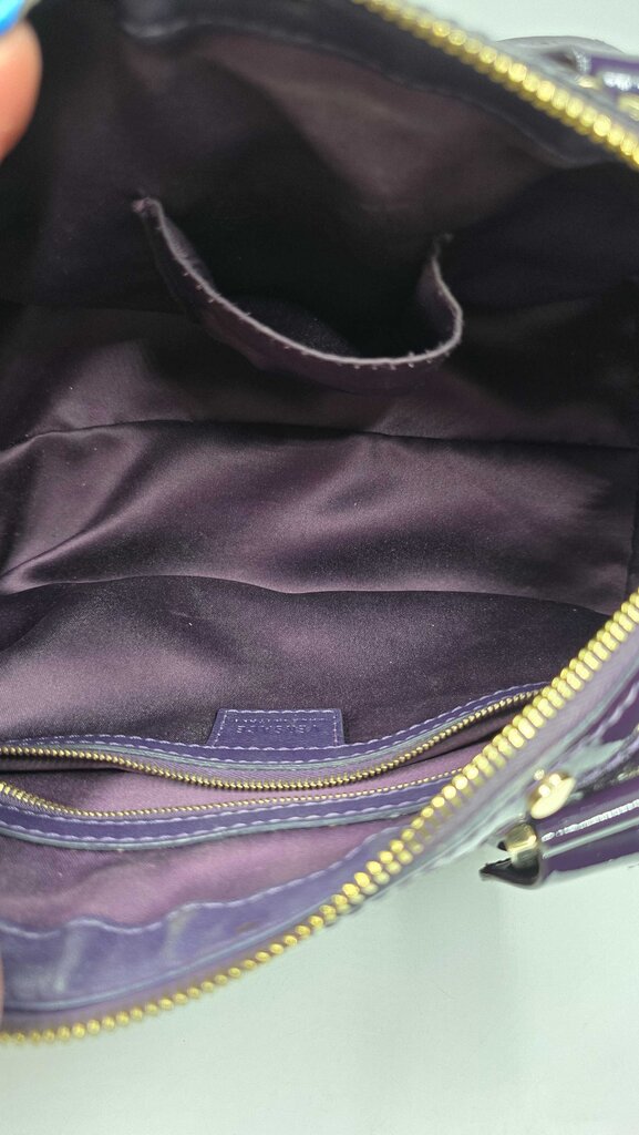 QUILTED PATENT LEATHER TOP HANDLE