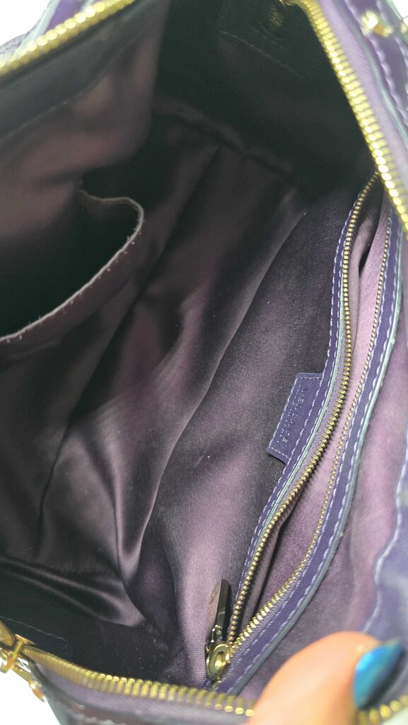 QUILTED PATENT LEATHER TOP HANDLE