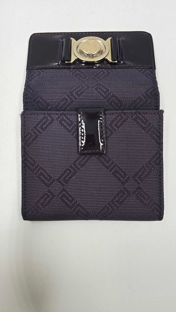 COMPACT GRECA BIFOLD WALLET