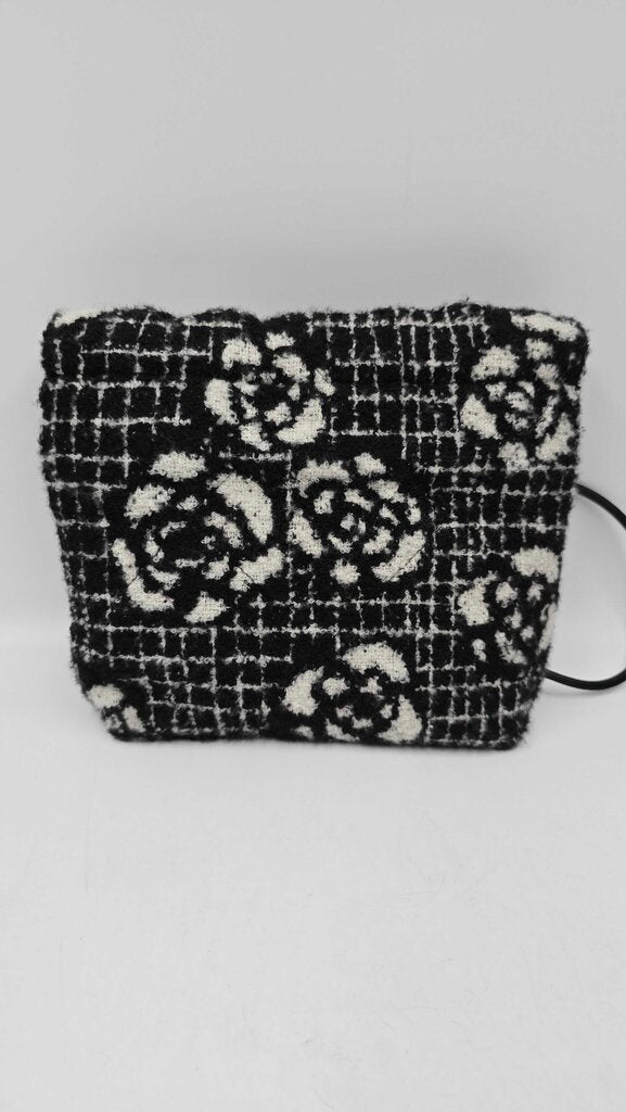 Chanel 22 Chain Hobo Quilted Camellia Cashmere Mini