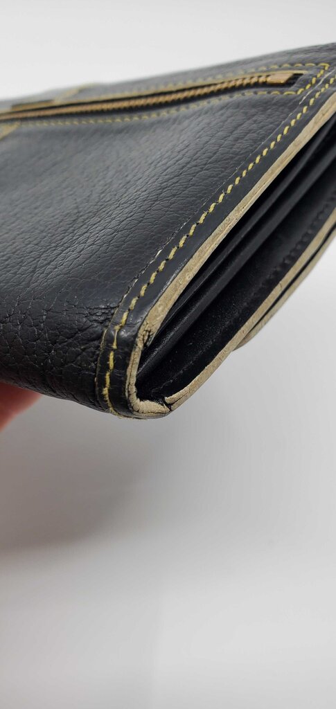 Louis Vuitton Suhali Wallet