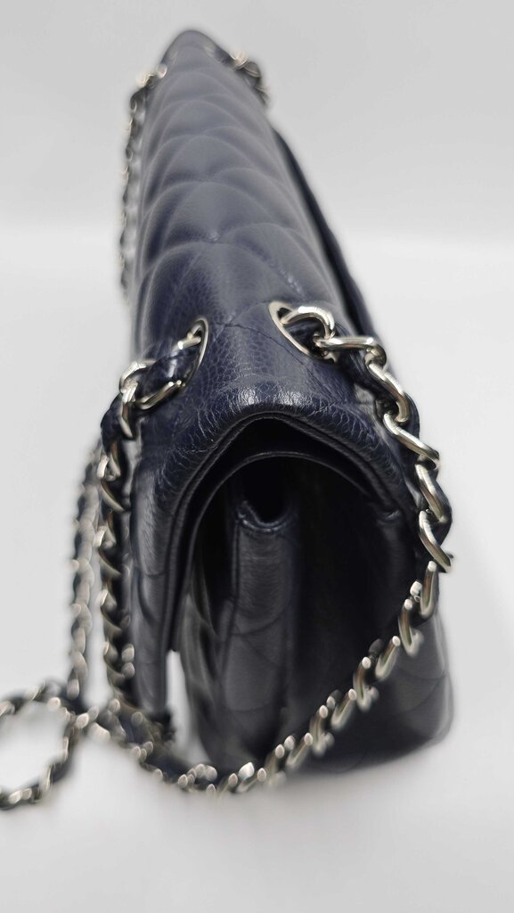 Chanel Classic Jumbo