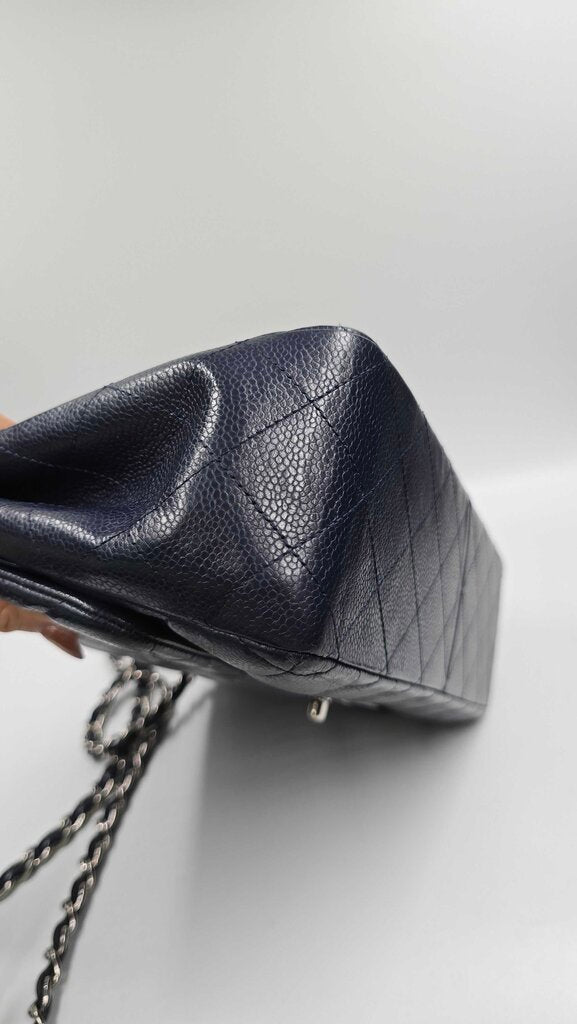 Chanel Classic Jumbo
