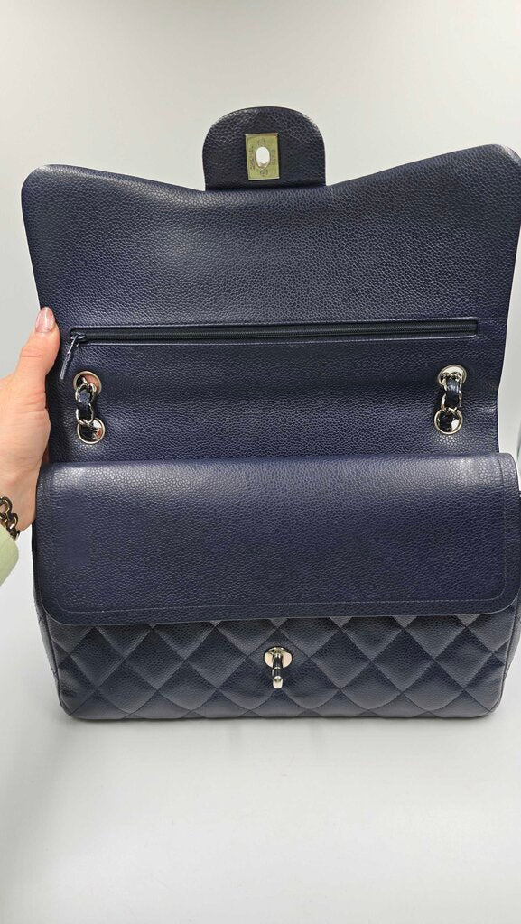 Chanel Classic Jumbo
