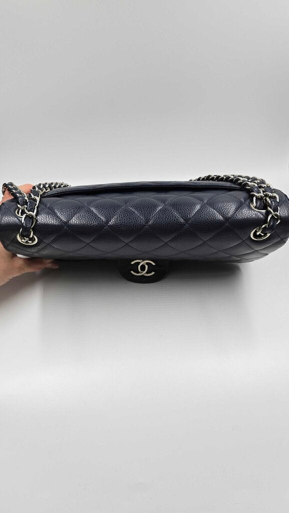 Chanel Classic Jumbo