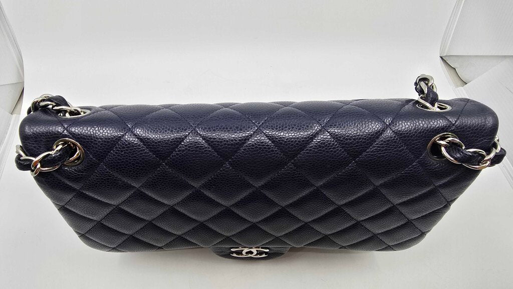 Chanel Classic Jumbo