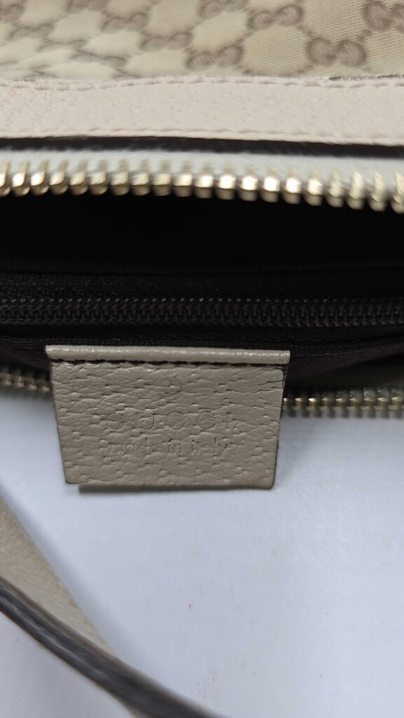 Gucci Abbey GG Canvas Tote