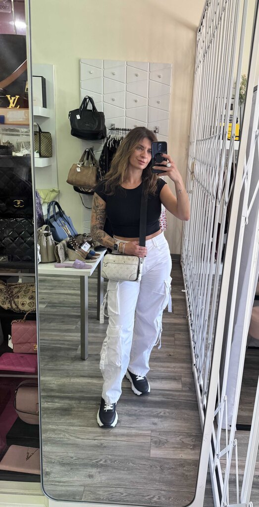 LOUIS VUITTON ALPHA MESSENGER