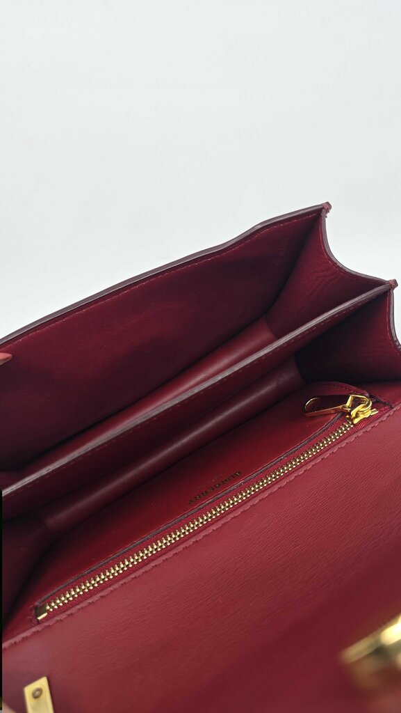 BURBERRY TB FLAP CHAIN BAG MONOGRAM EMBOSSED