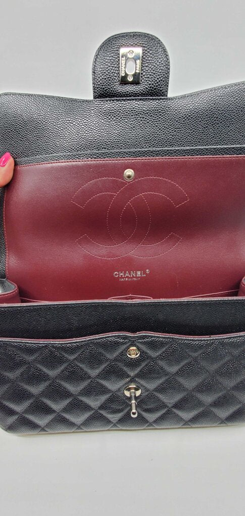 Chanel Doubleflap Classic Jumbo Cavier