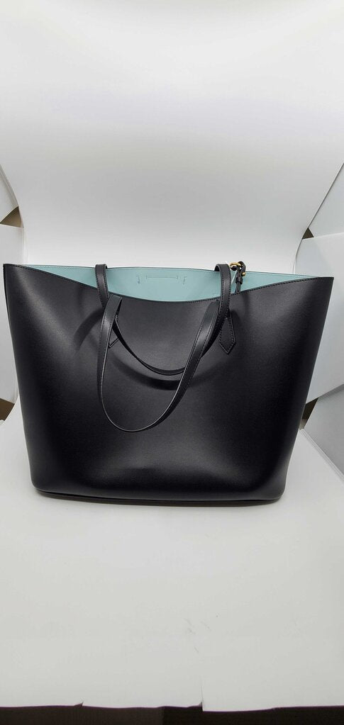 GIVENCHY CALFSKIN LOGO PRINT WING SHOPPING