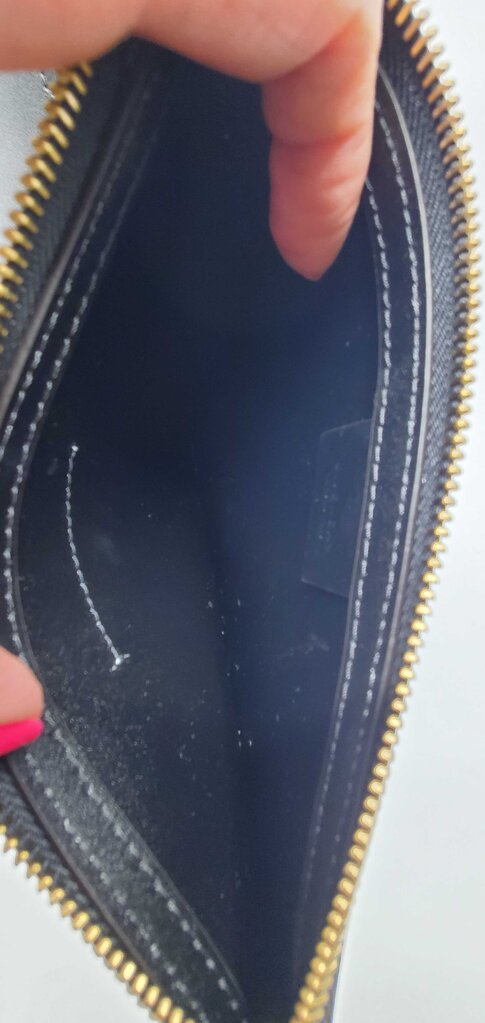 GIVENCHY CALFSKIN LOGO PRINT WING SHOPPING