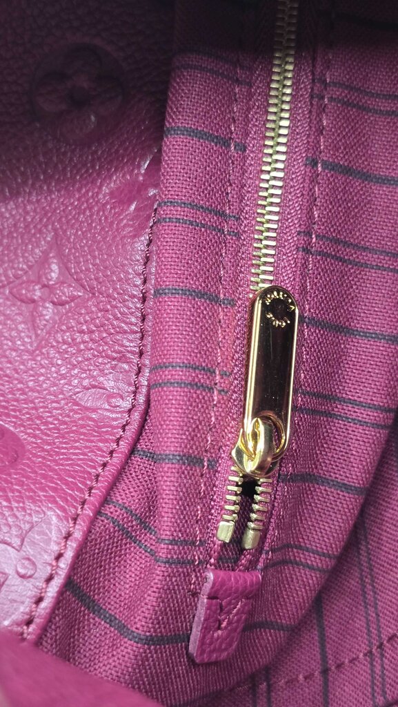 LOUIS VUITTON EMPREINTE ARTSY MM