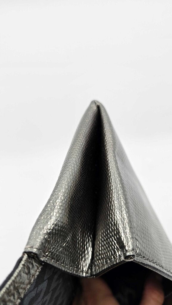 Diane Von Fusrstenburg Lizard Clutch