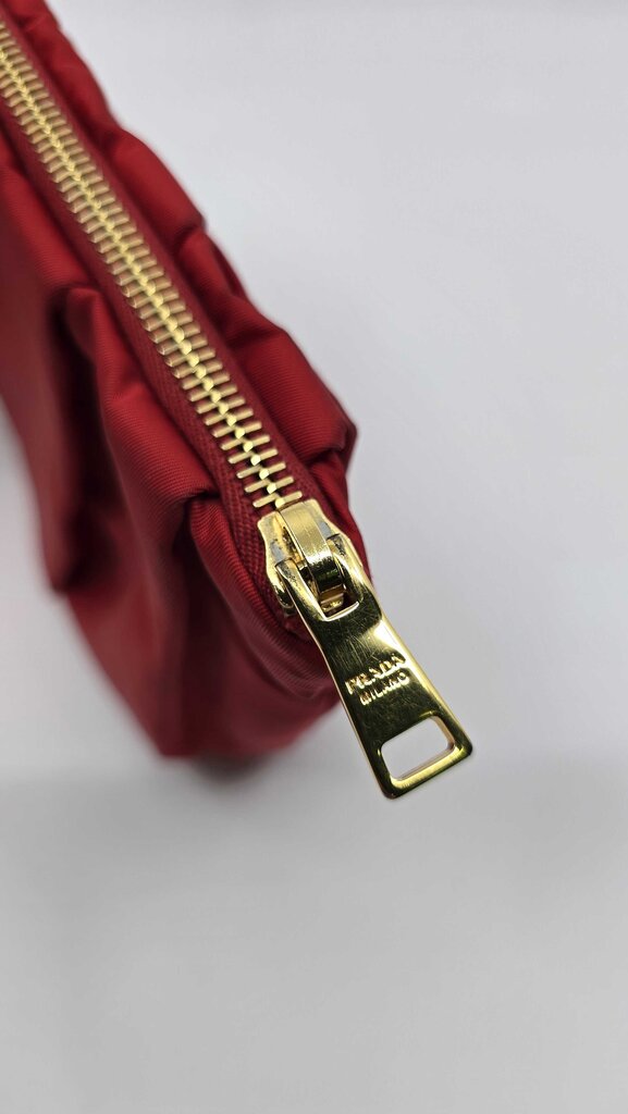 Prad Tessuto Flocco Wristlet