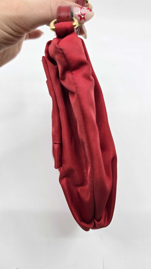 Prad Tessuto Flocco Wristlet