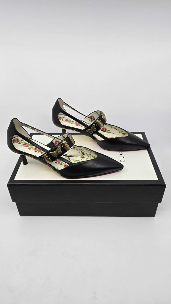 Gucci Bee Accent Slingback Pumps