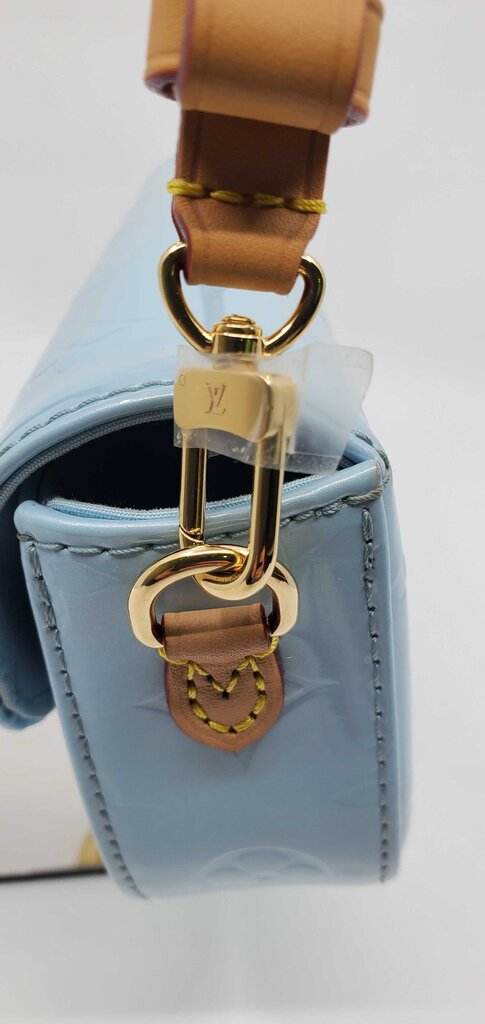 Louis Vuitton Vernis Malibu Pochette