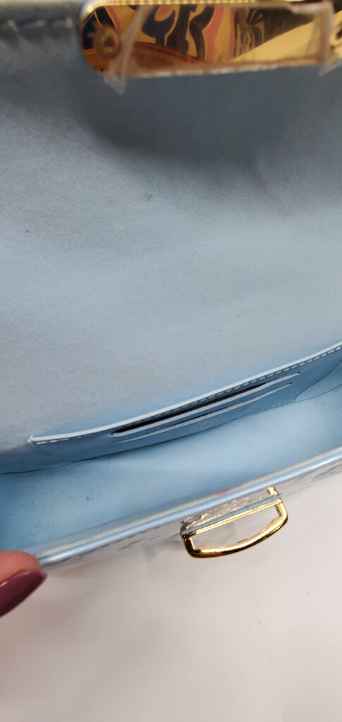 Louis Vuitton Vernis Malibu Pochette