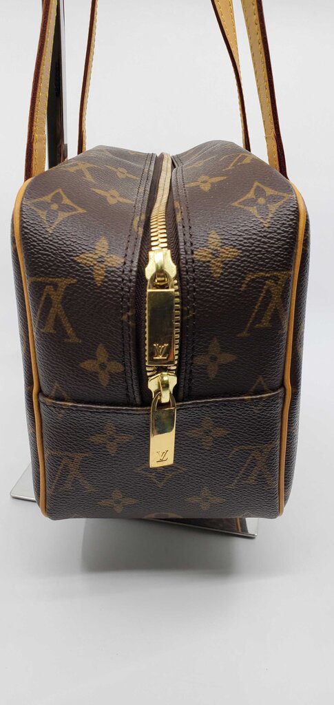 Louis Vuitton Cite MM Shoulder Bag