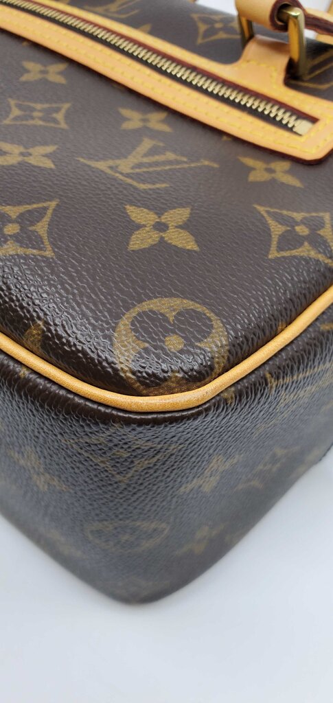 Louis Vuitton Cite MM Shoulder Bag