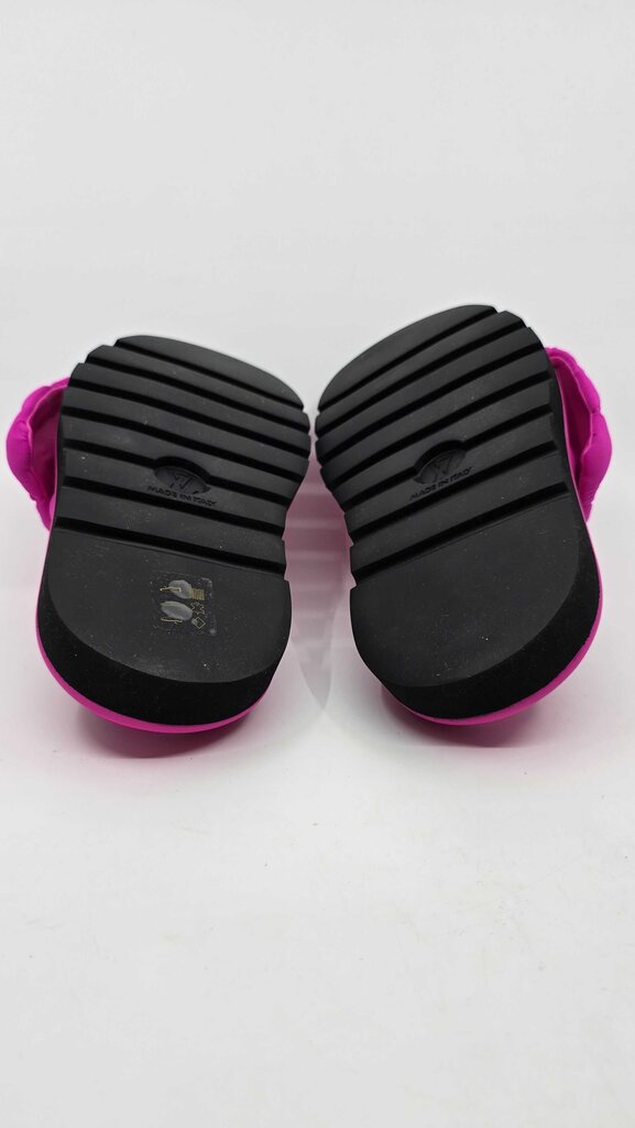 Louis Vuitton Pool Pillow Flat Comfort Mule