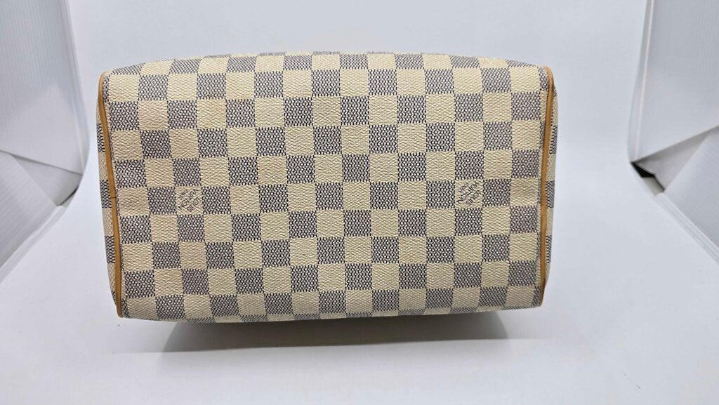 Louis Vuitton Speedy 25