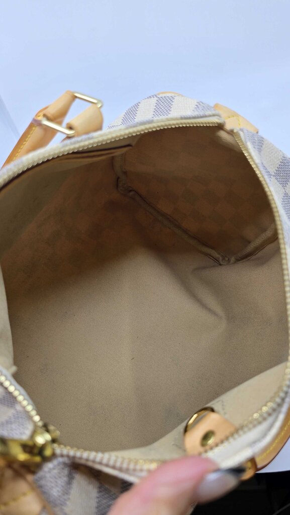 Louis Vuitton Speedy 25