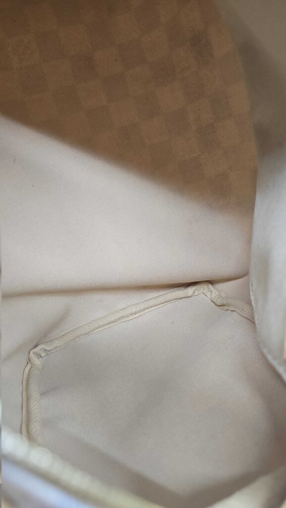 Louis Vuitton Speedy 25