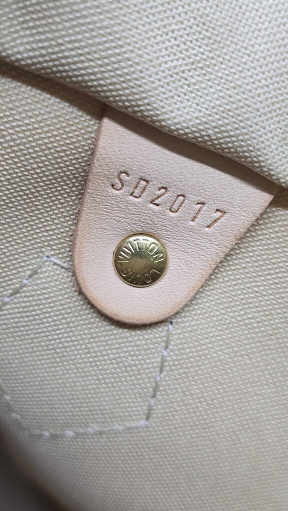 Louis Vuitton Speedy 25