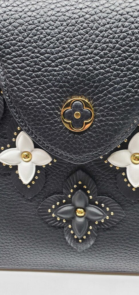 Louis Vuitton Flower Capucines MM