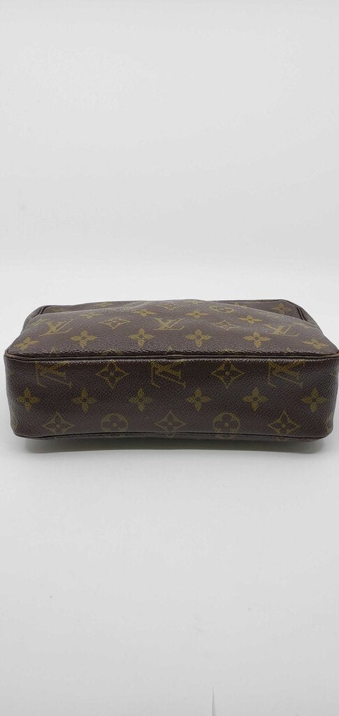 Louis Vuitton Trousse Toilette 23 Vintage Monogram